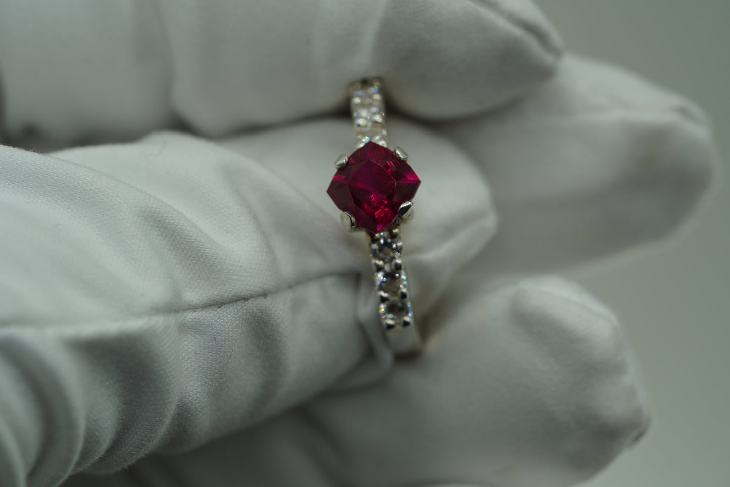 Ruby Ring 6mm